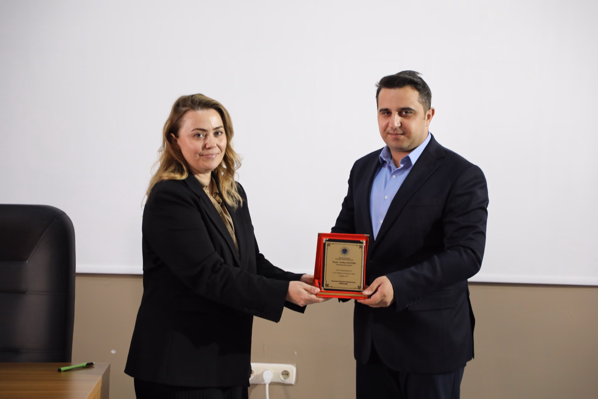 KAYMAKAM BÖYÜK ÖĞRENCİLERLE BULUŞTU12