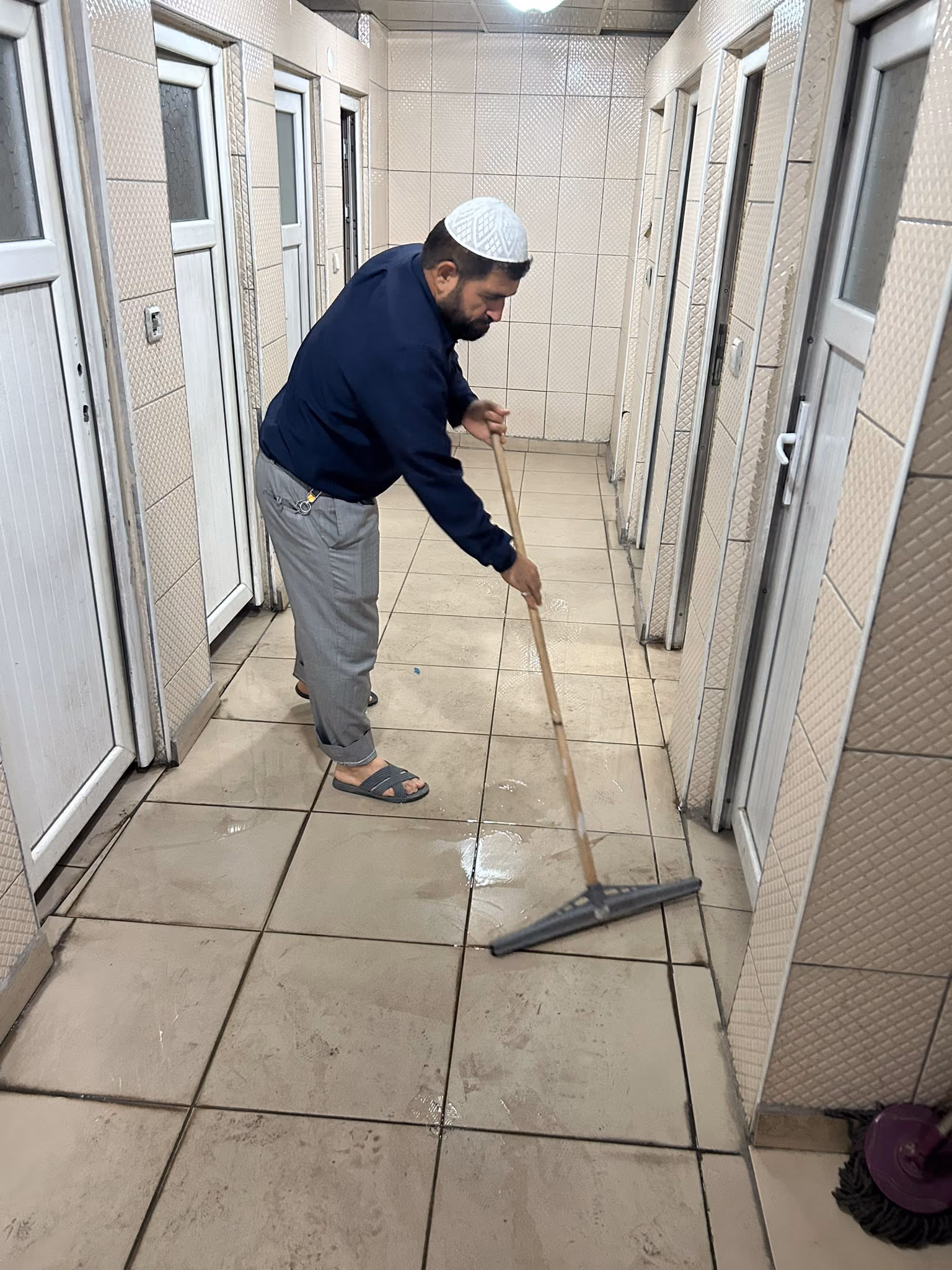 ÖRNEK İMAMDAN TAKDİR TOPLAYAN DAVRANIŞ (2)