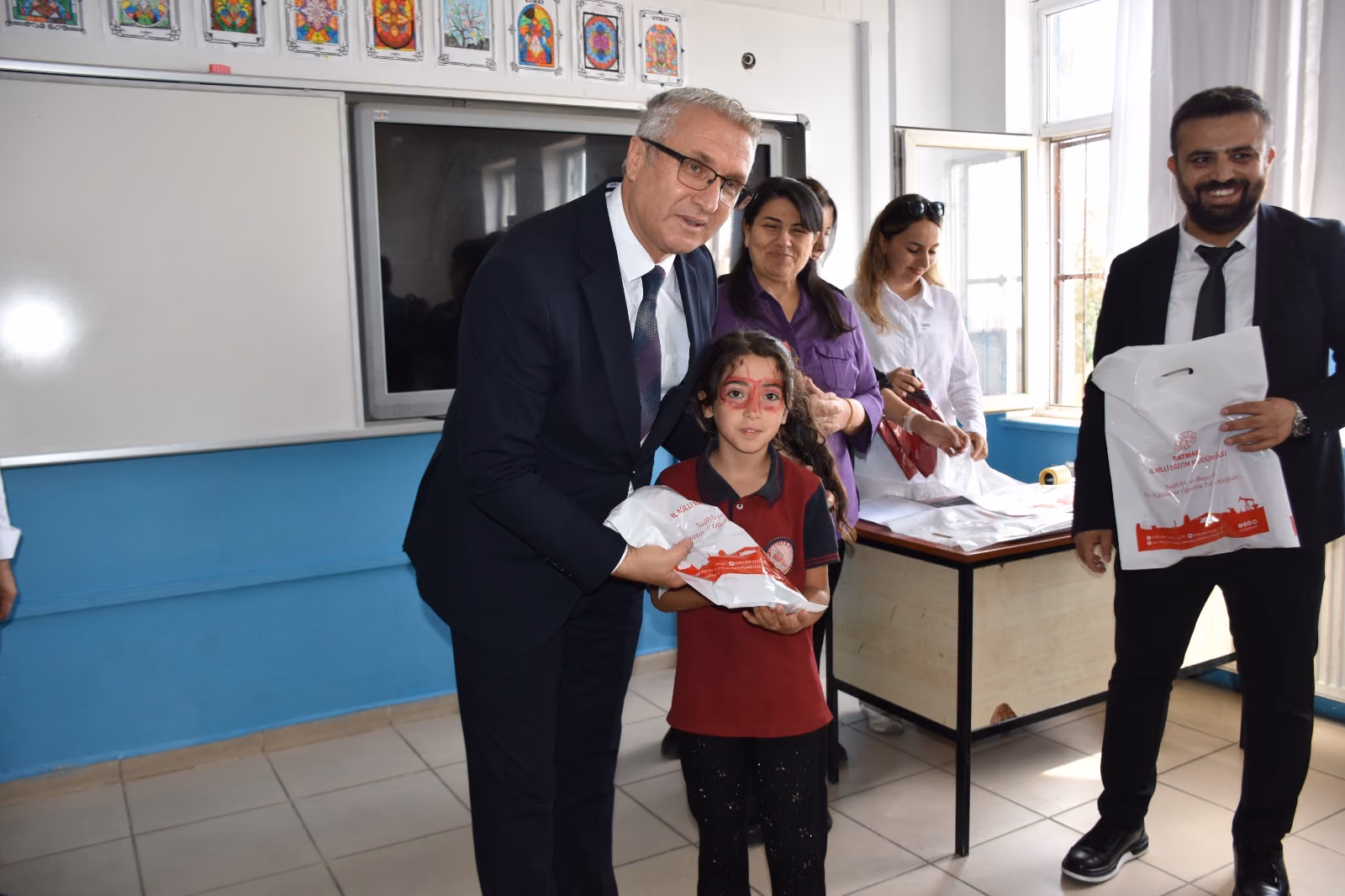 “Üreten Ellerden Gülen Yüzlere” Projesi Başladı (6)