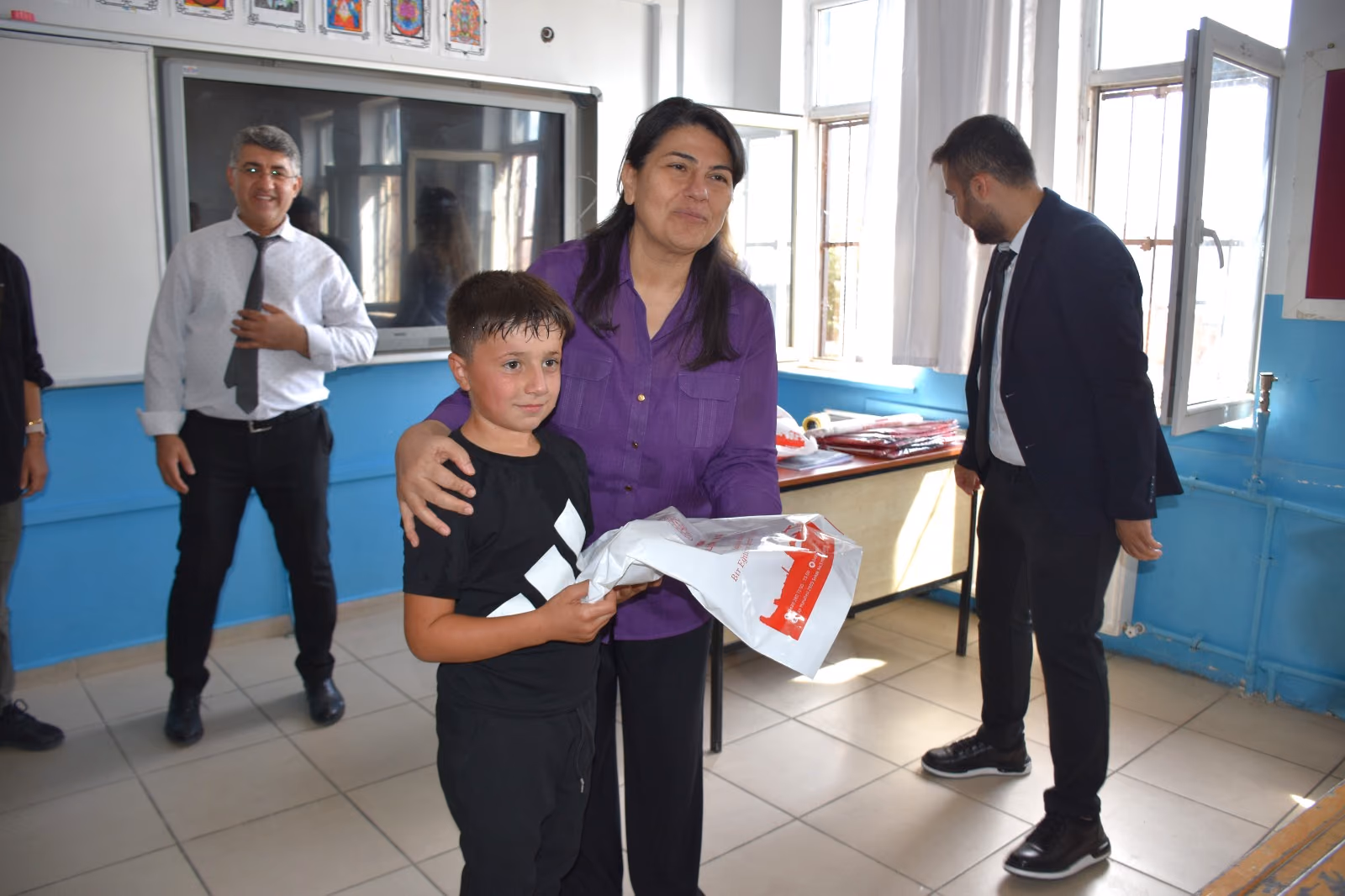 “Üreten Ellerden Gülen Yüzlere” Projesi Başladı (6)