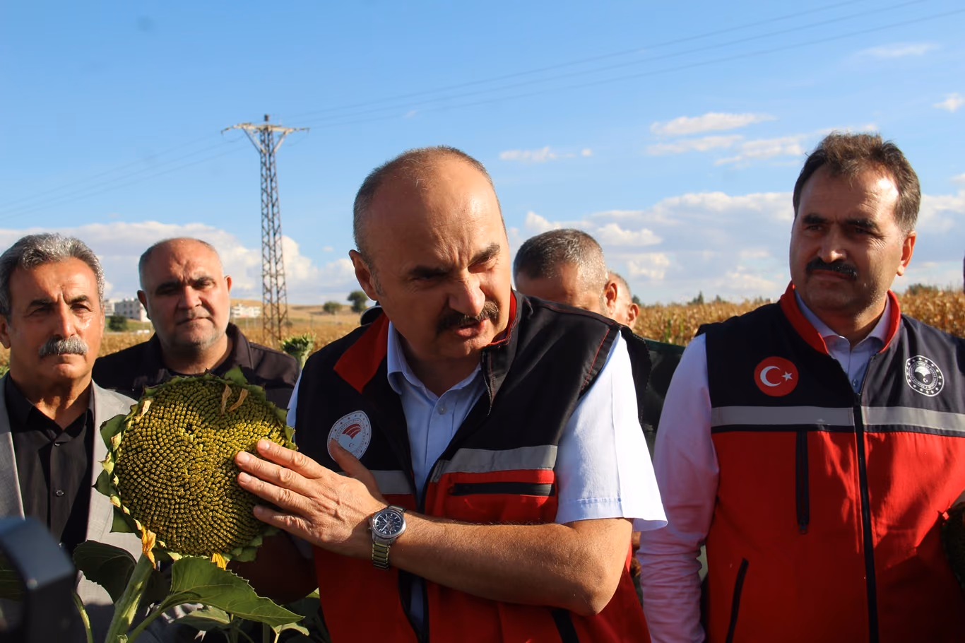 VALİ CANALP “BATMAN’IN İKLİMİ İKİ ÜRÜNE ELVERİŞLİ” (4)
