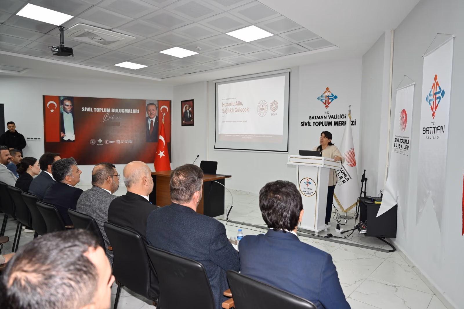 6 NOKTADA 12 AYLIK AİLE EĞİTİMİ BAŞLADI (2)