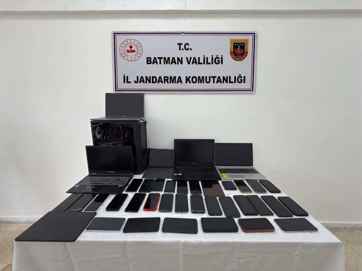BATMAN MERKEZLİ 13 İLDE BAHİS OPERASYONU 102 GÖZALTI (2)