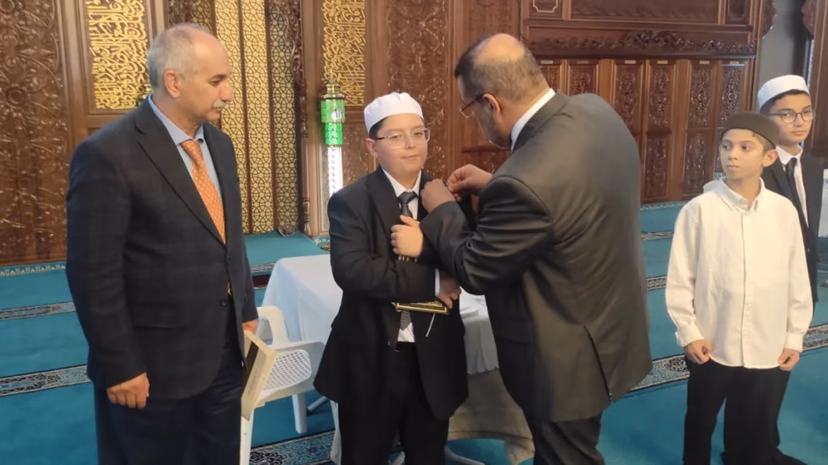 KUR’AN I KERİM’İ GÜZEL OKUMA BÖLGE FİNALİ YAPILDI (2)