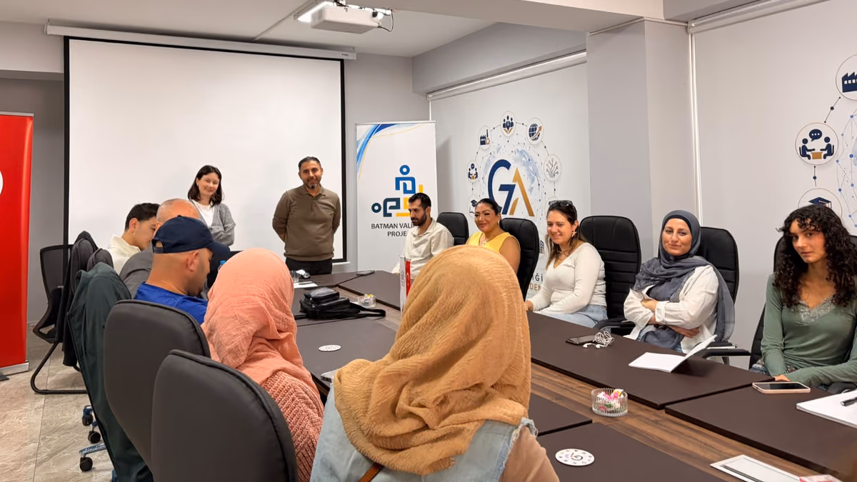 7 ÜLKEDEN GENÇLER ERASMUS+ PROJESİNDE BULUŞTU (3)