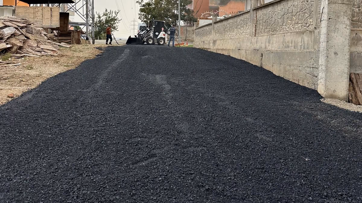 8 MAHALLEDE YOL VE KALDIRIM ÇALIŞMASI (3)