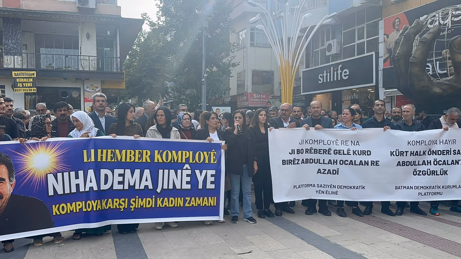 BATMAN’DA 9 EKİM YÜRÜYÜŞÜ BARIŞ VE DEMOKRATİK ÇÖZÜM ÇAĞRISI (3)