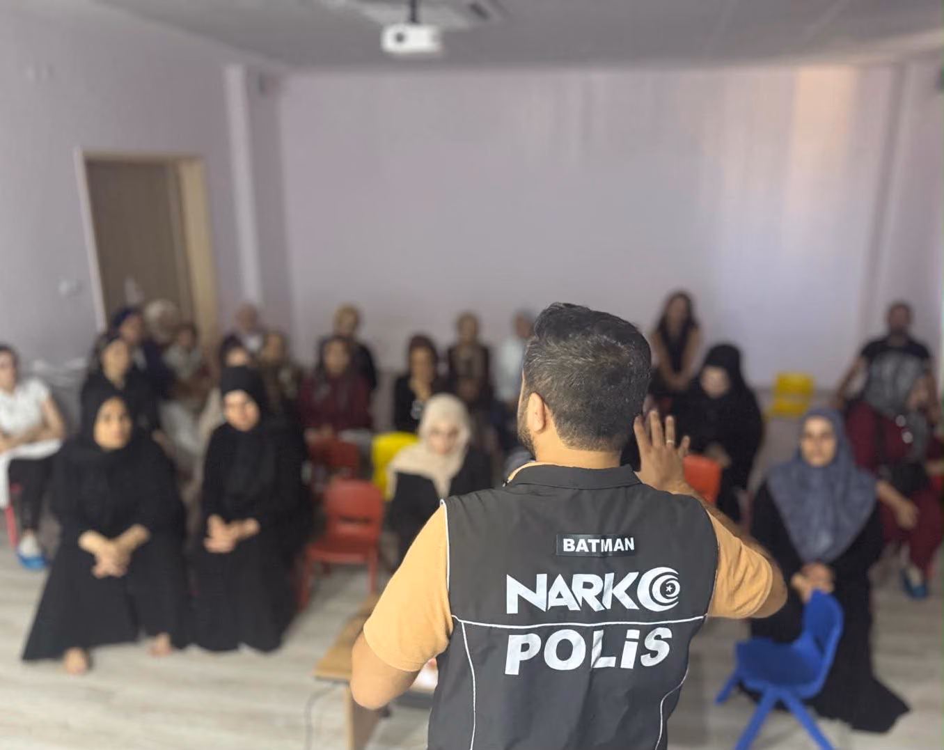Batman'da Bağımlılıkla Mücadelede Eğitim Seferberliği (1)