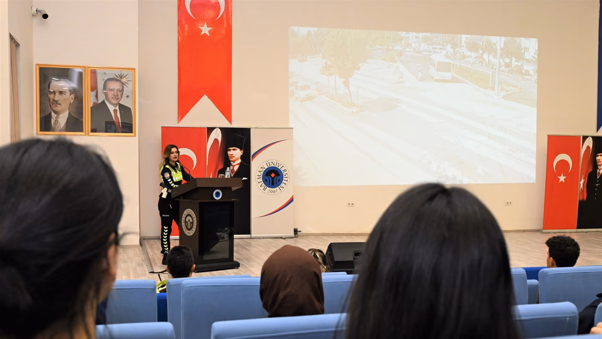 BATMAN POLİSİNDEN MOTOSİKLET KAZALARINA KARŞI UYARI (4)