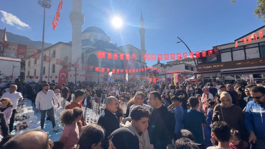 BAYRAM DEMİRHAN SASON’DA İŞ İNSANLARI VE ÜRETİCİLERLE BULUŞTU (3)
