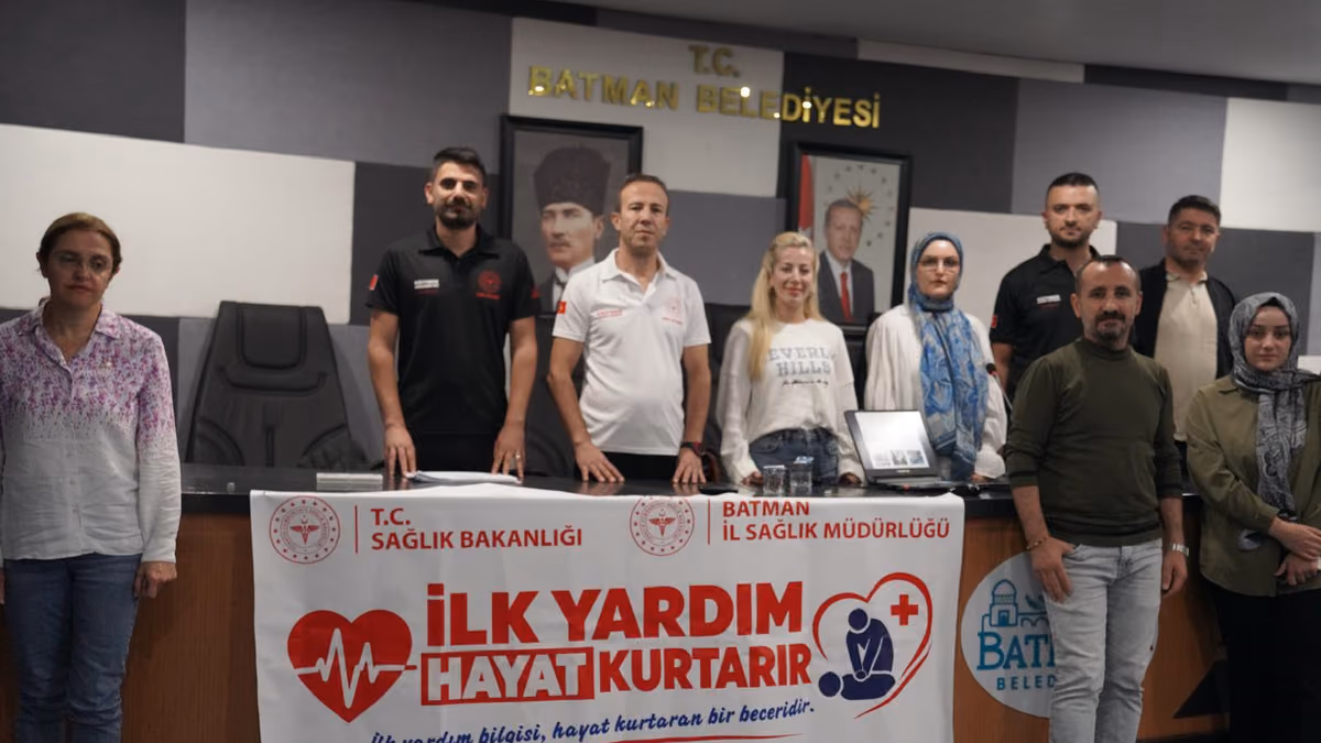 BELEDİYE PERSONELİNE HAYAT KURTARAN EĞİTİM (2)