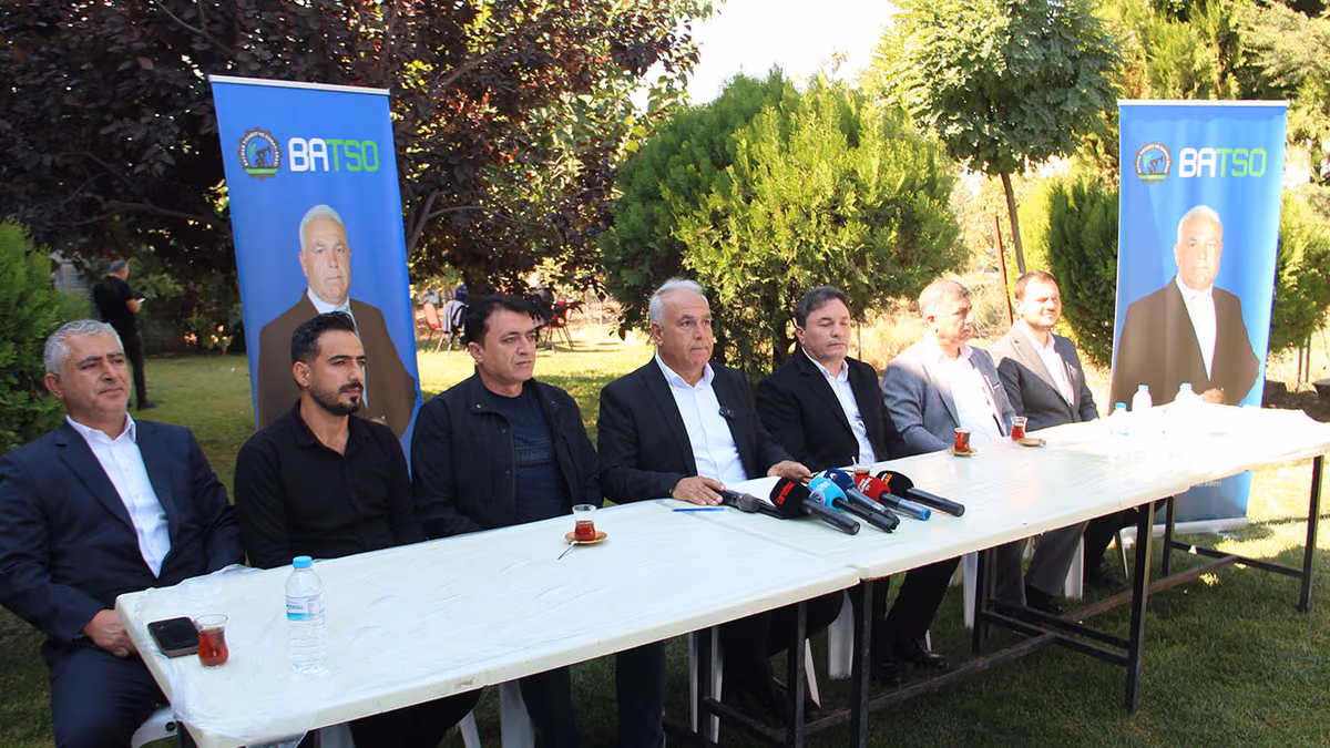 ÇETİN, BATMAN’IN EKONOMİK GELECEĞİNE YÖNELİK PROJELERİNİ ANLATTI (2)