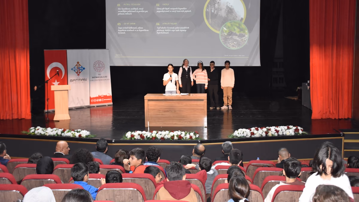 ÇOCUK İKLİM ZİRVESİ GERÇEKLEŞTİRİLDİ (2)