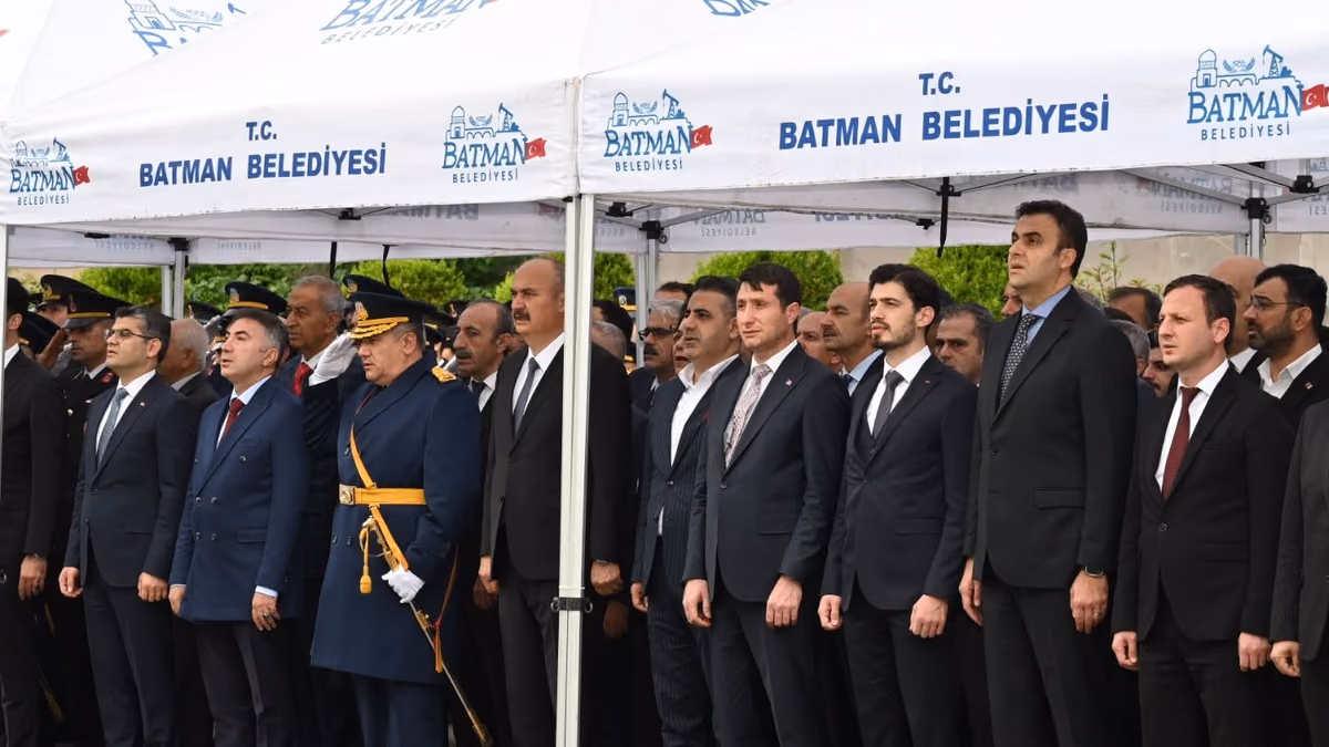 CUMHURİYET BAYRAMI COŞKUSU BAŞLADI (2)