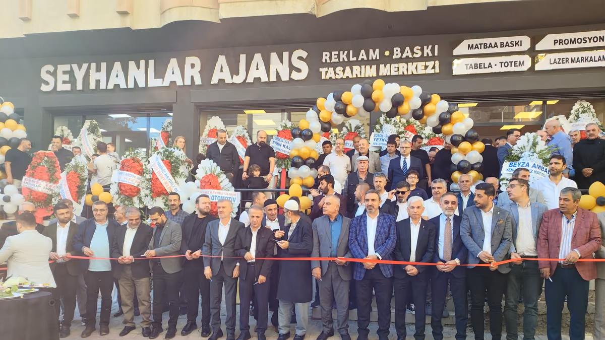 DOĞUNUN NABZI GAZETESİ VE SEYHANLAR AJANS’IN YENİ HİZMET MERKEZİ AÇILDI (1)