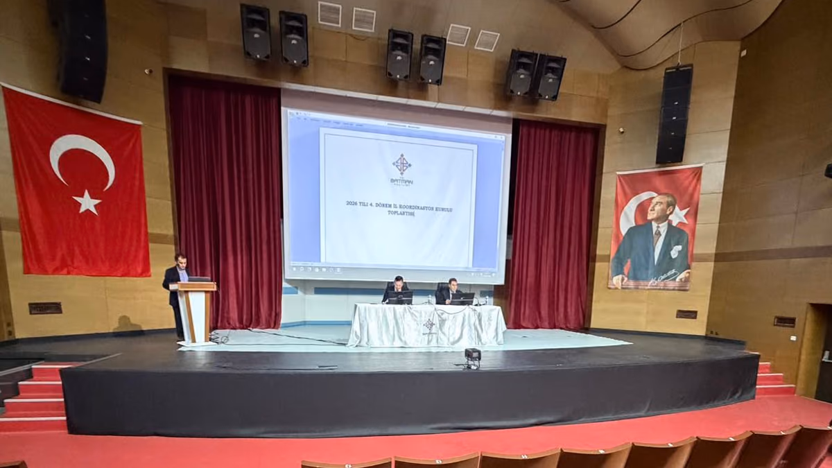 GÜNGÖR BAŞKANLIĞINDA YATIRIM ZİRVESİ (2)