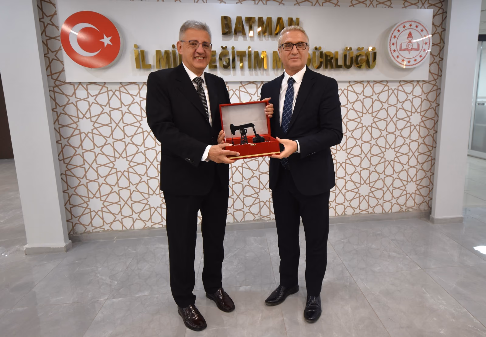 İSTANBUL’DAN GELEN ÖĞRENCİLER BATMAN’DA AĞIRLANDI (1)
