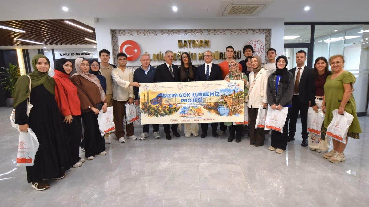 İSTANBULLU ÖĞRENCİLER BATMAN’IN TARİHİNİ KEŞFETTİ (1)