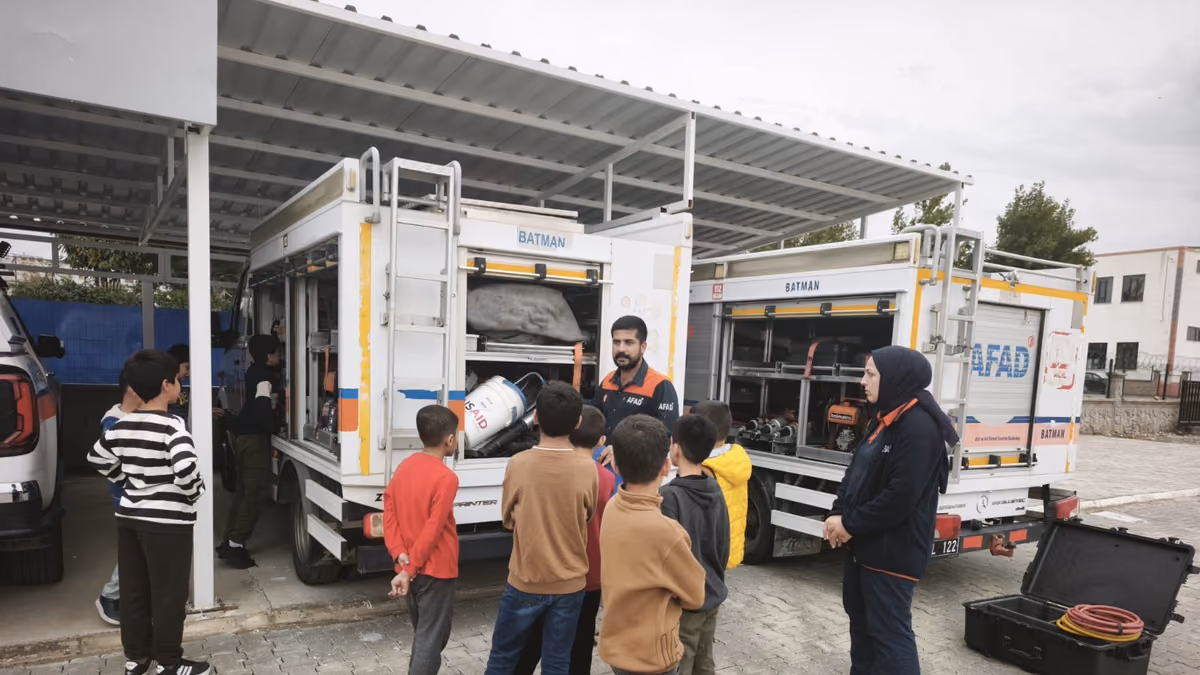 KORUMA ALTINDAKİ ÇOCUKLARA AFET EĞİTİMİ (1)