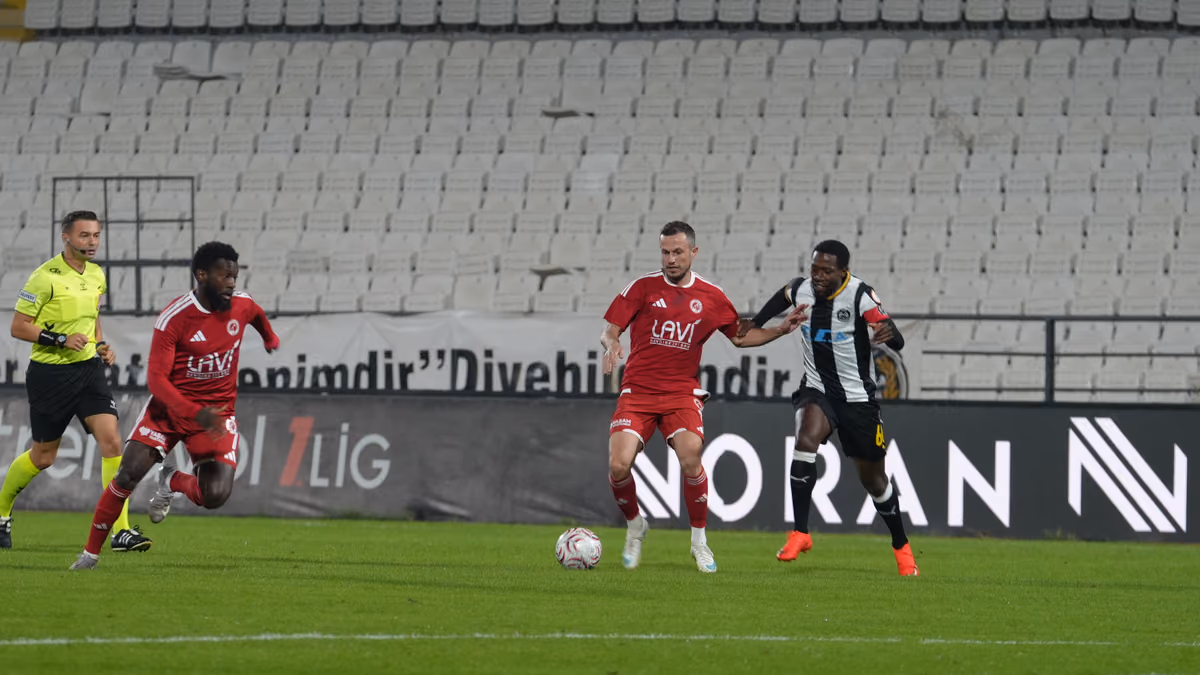 MANİSA FK-BATMAN PETROLSPOR (3)