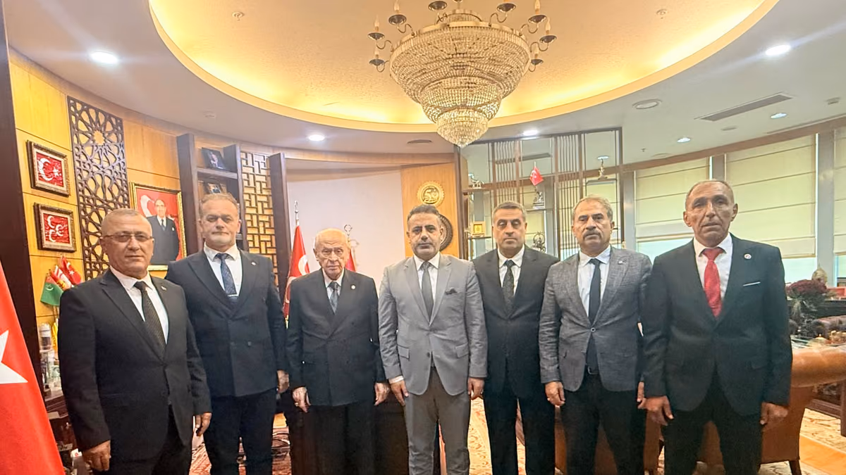 MHP BATMAN TEŞKİLATINDAN DEVLET BAHÇELİ’YE ZİYARET (1)