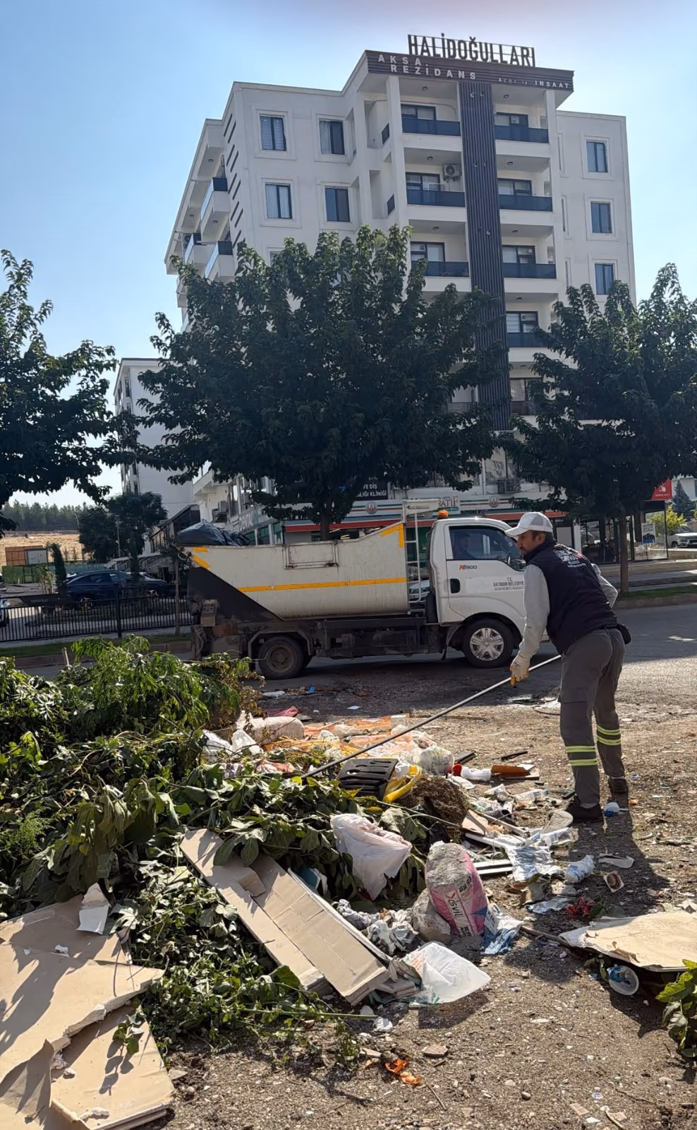 SAATİNDEN ÖNCE ÇÖP BIRAKANA CEZA (3)