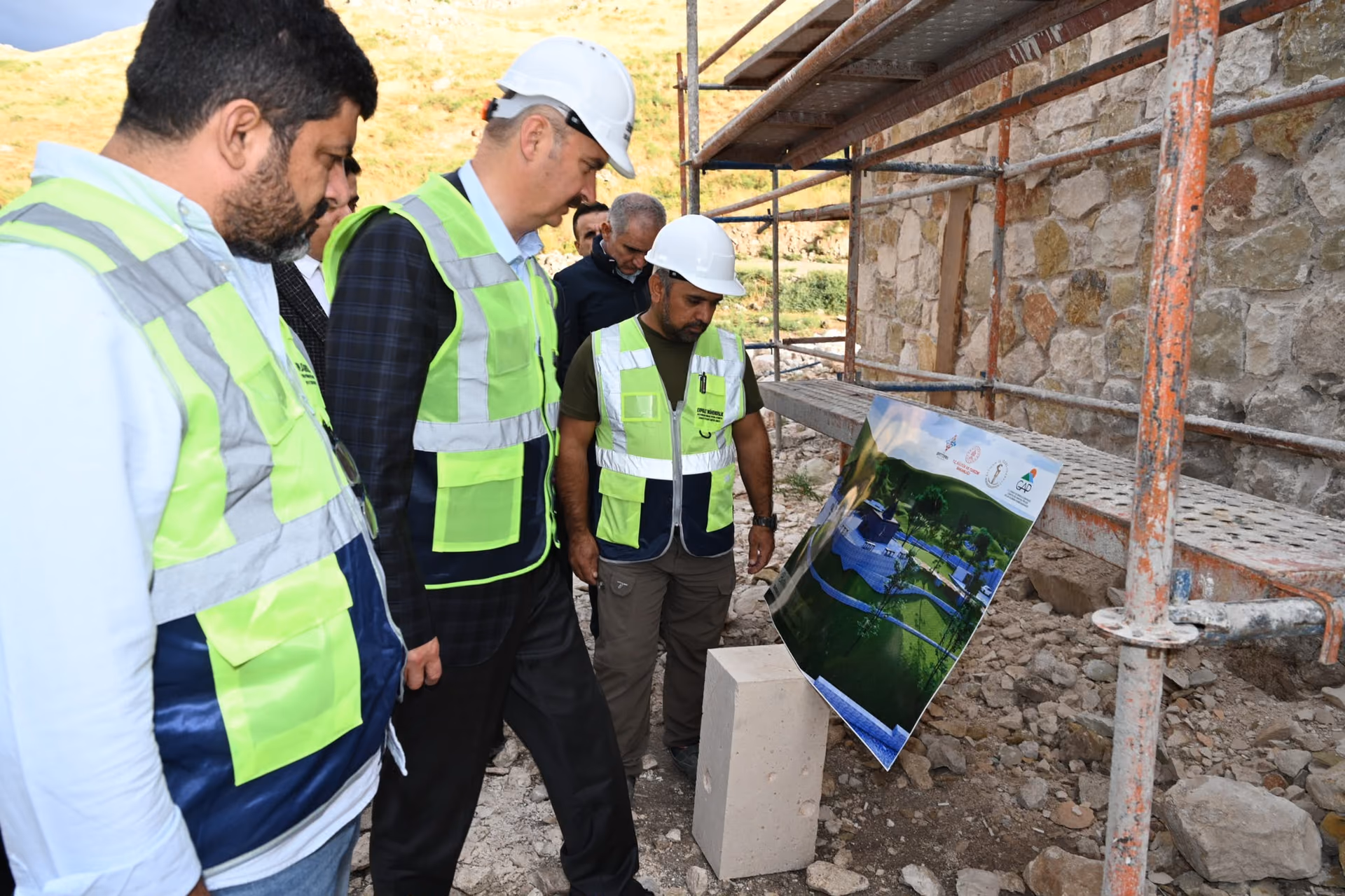 ŞEYH HEVİNDA ZİYARETGÂHI’NDA RESTORASYONDA SONA YAKLAŞILDI (3)