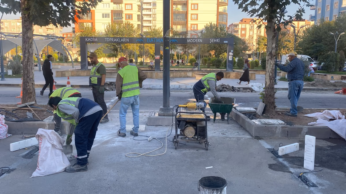 TRAFİĞE AKILLI DOKUNUŞ 310 IŞIKLI YAYA MODÜLÜ KULLANILDI (3)