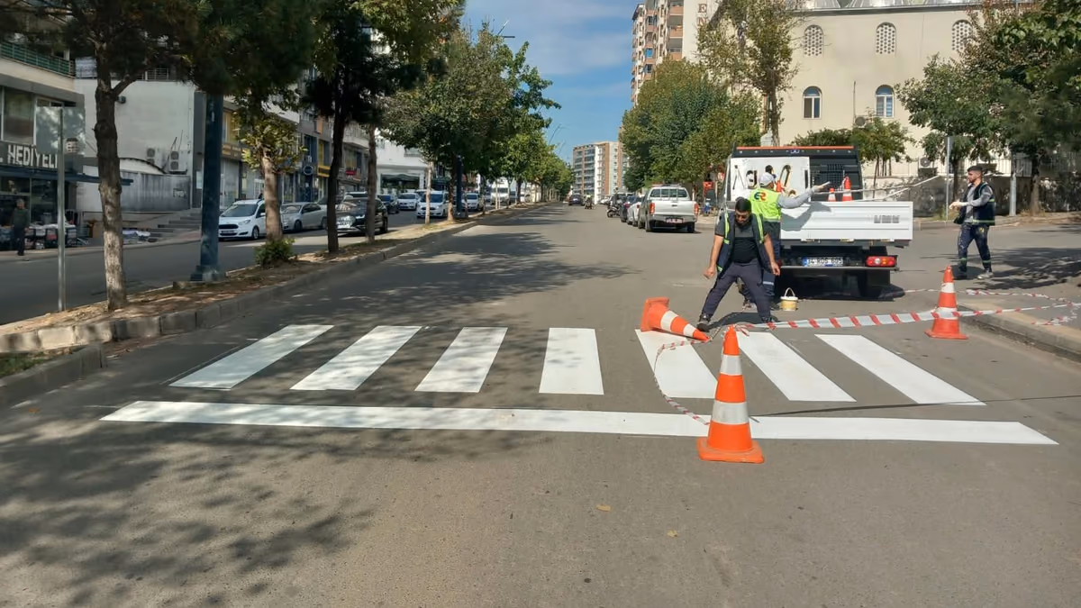 TRAFİKTE GÜVENLİ ULAŞIM HAMLESİ (2)