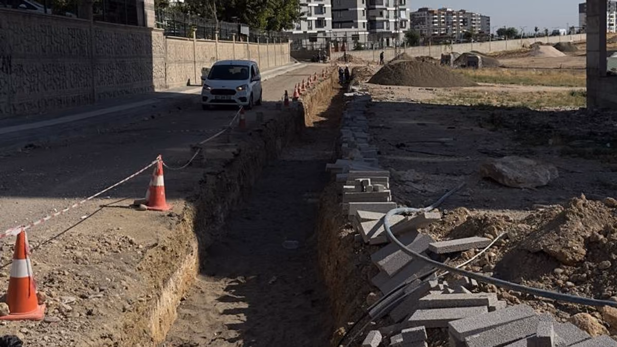 VALİ CANALP’IN KOORDİNASYONUYLA 202 KİLOMETRELİK YATIRIM (1)
