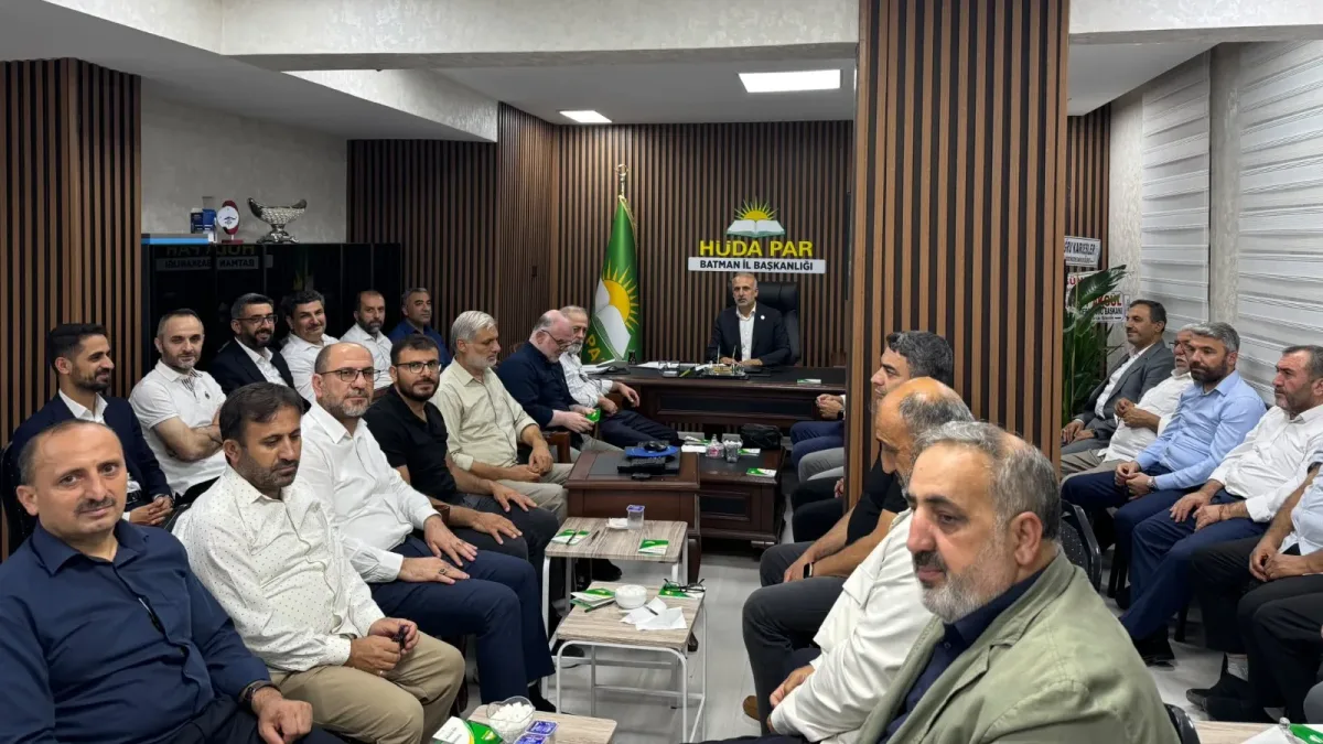 HÜDA PAR'da Yeni Dönem Başladı: Doğru’dan İlk Toplantı