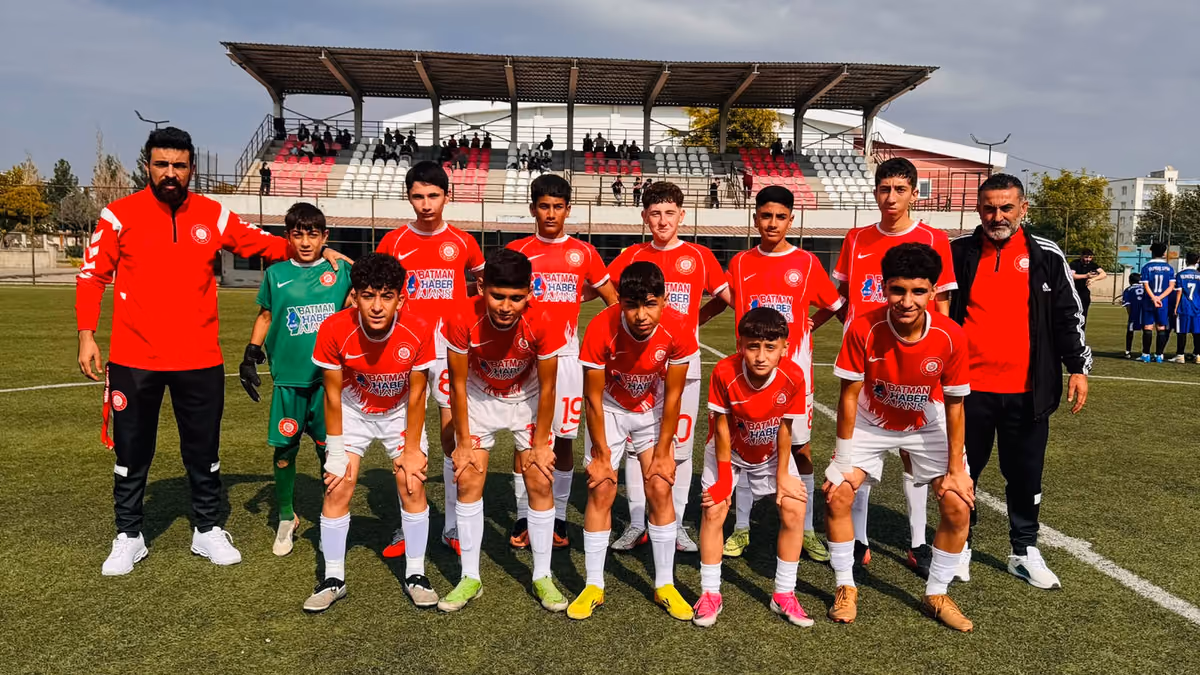 19 MAYIS GENÇLİK SPOR’DA ALTYAPI HAMLESİ
