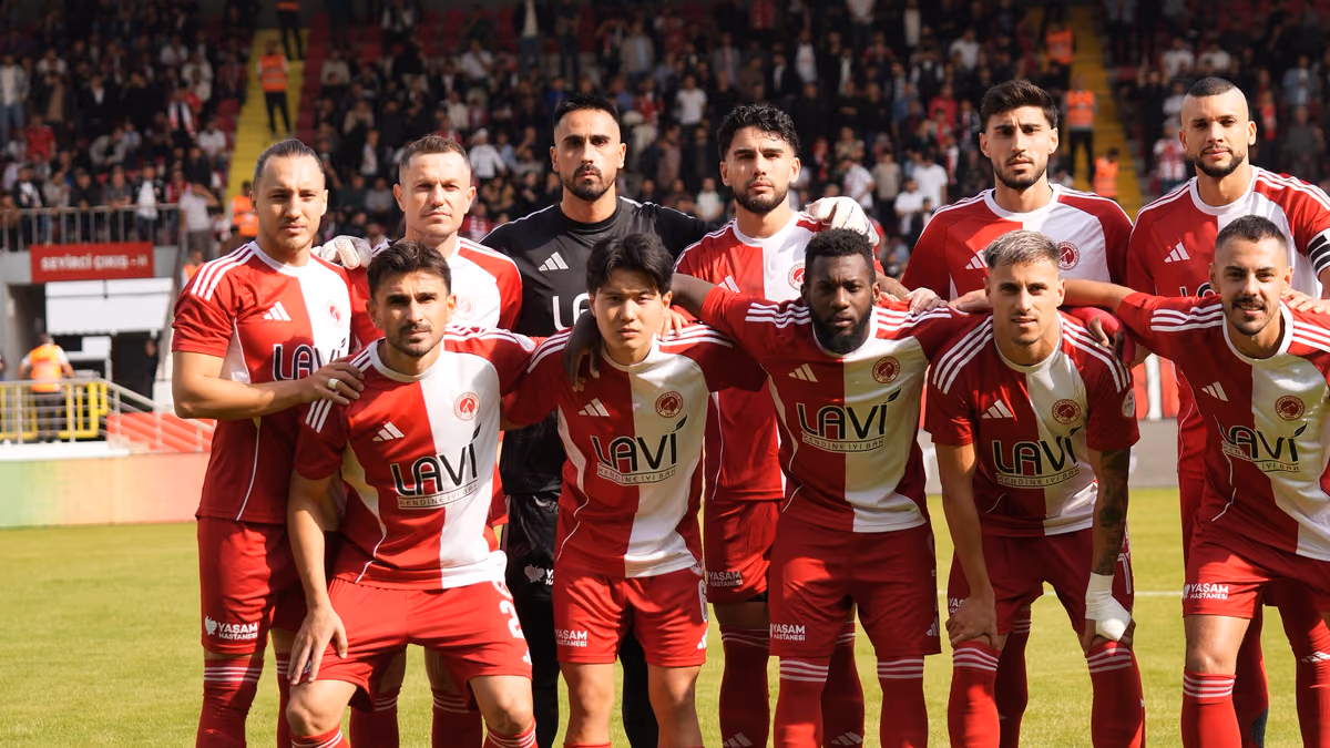 PETROLSPOR’DAN MUHTEŞEM GERİ DÖNÜŞ: 3-2