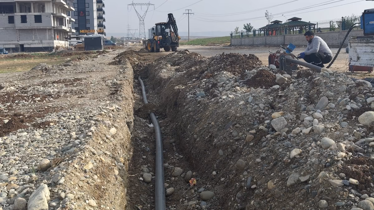 BAYINDIR MAHALLESİ’NE 1.600 METRELİK YENİ SU HATTI