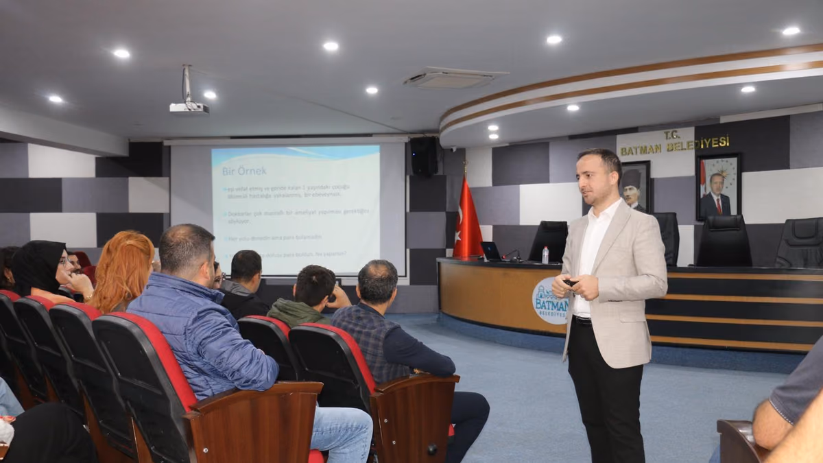 BELEDİYE PERSONELİNE ETİK EĞİTİMİ
