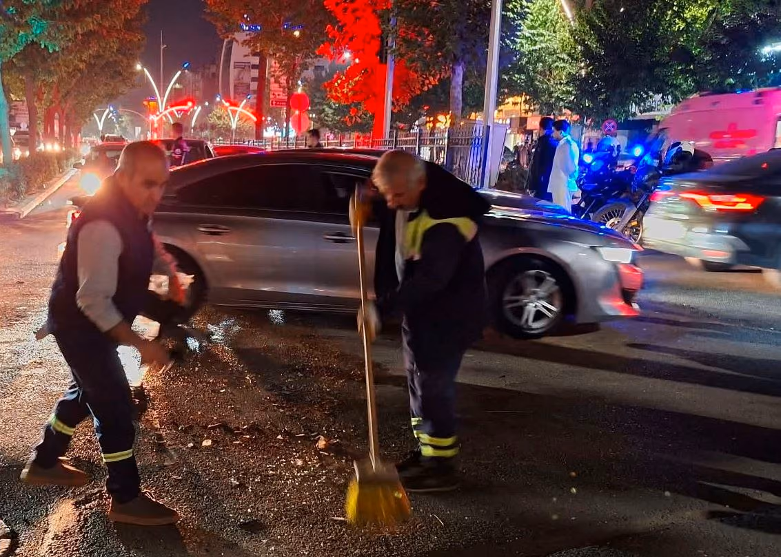 CADDE VE SOKAKLARDA TEMİZLİK ÇALIŞMASI