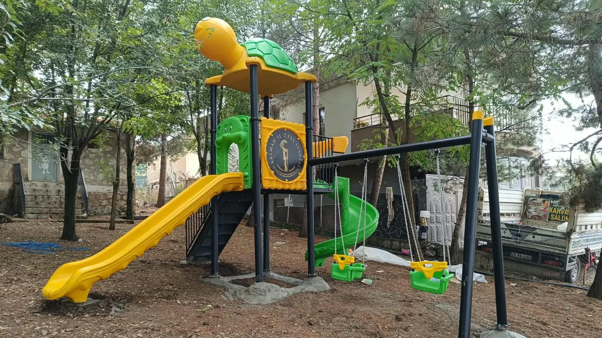 DEĞİRMENÜSTÜ’NDE ÇOCUKLARIN PARK HAYALİ GERÇEK OLDU