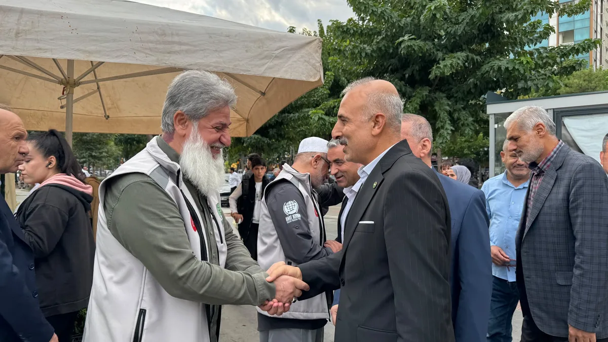 DOĞRU, HAYIR KERMESİNİ ZİYARET ETTİ