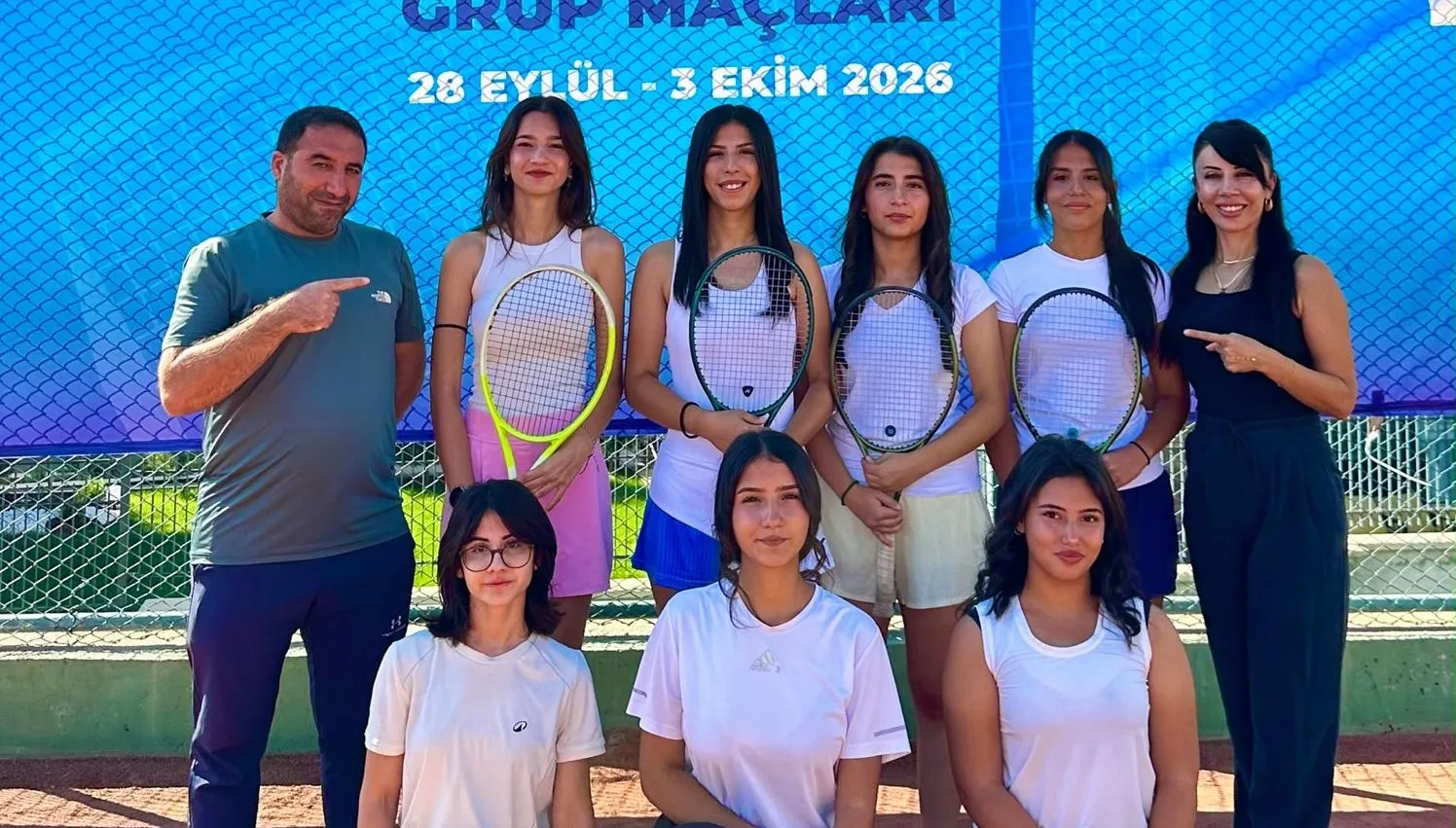 KIZ TENİS TAKIMI ÜST ÜSTE 5. KEZ BÖLGE ŞAMPİYONU