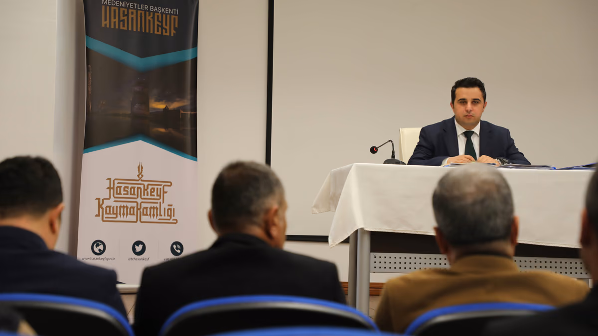 HASANKEYF’TE KURUM AMİRLERİ BULUŞTU