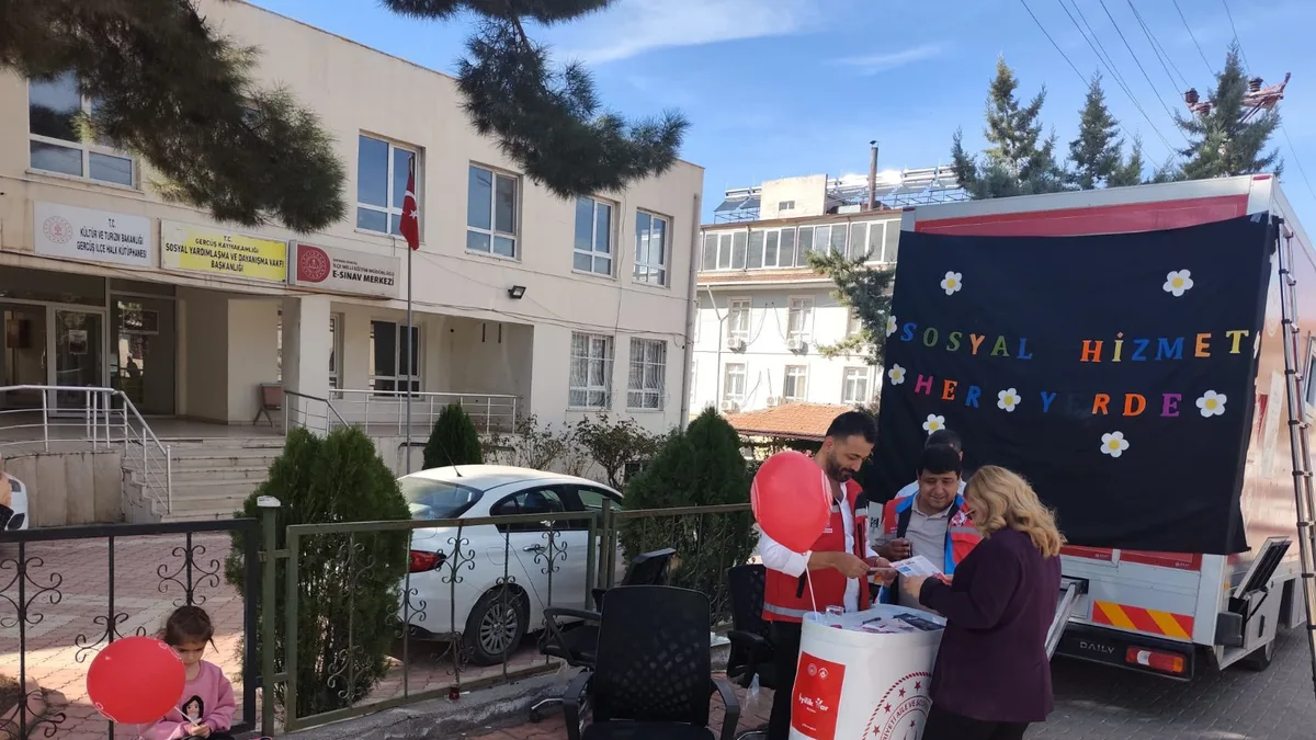 MOBİL SOSYAL HİZMET ARACI GERCÜŞ’TE SAHAYA İNDİ