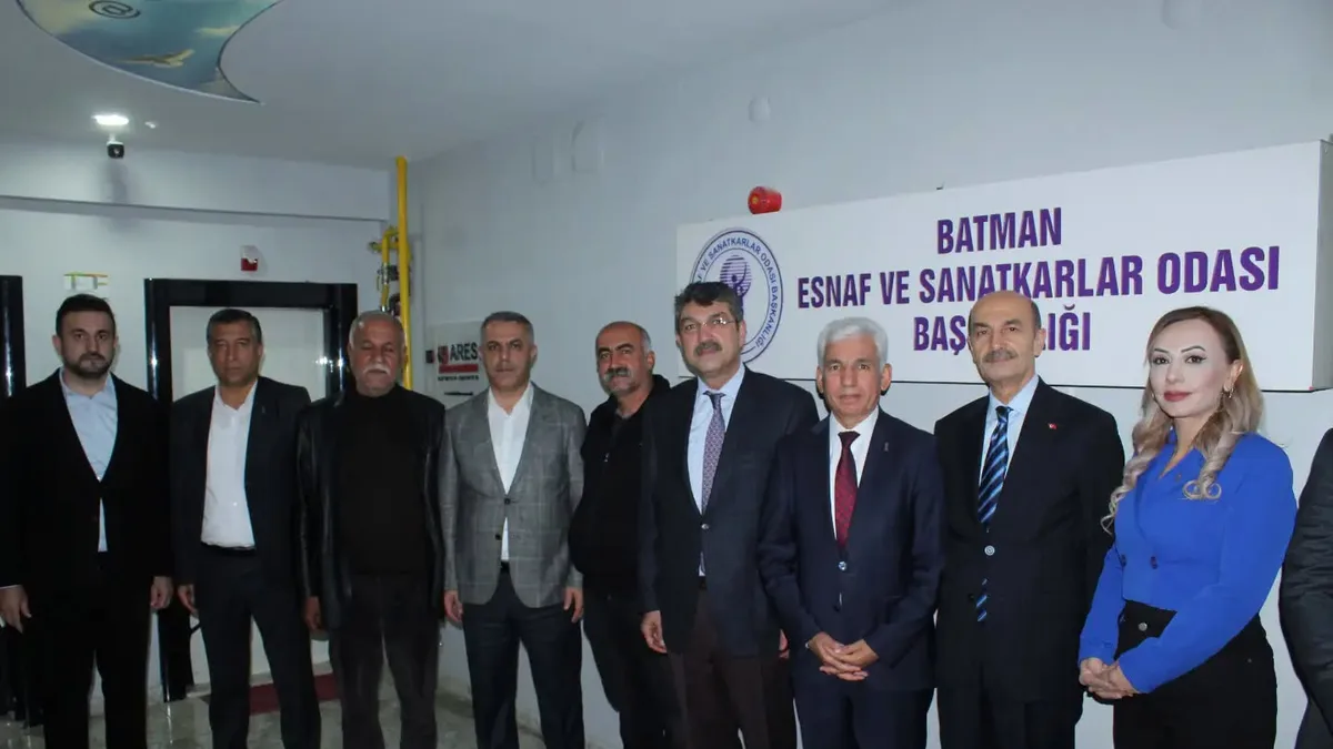 NASIROĞLU: “ESNAFIMIZIN YANINDAYIZ”