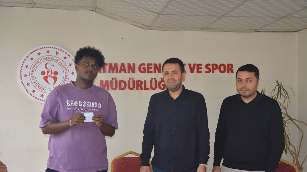 ÖĞRENCİLERE TARİH VE MEDENİYET GEZİSİ