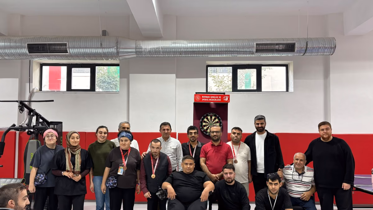 ÖZEL BİREYLER DART TURNUVASINDA BULUŞTU