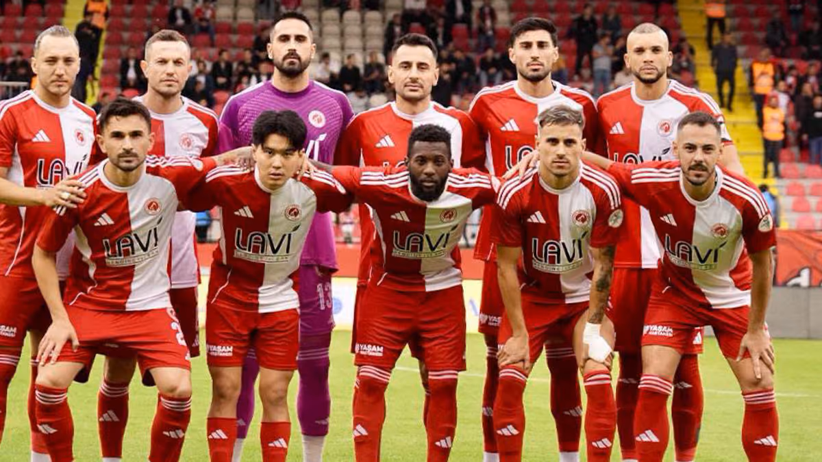PETROLSPOR İÇİN ZİRVE YOLUNDA KRİTİK 90 DAKİKA!