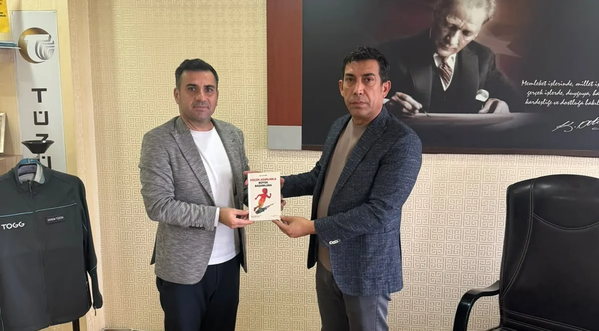TÜZÜN’DEN KÖY OKULLARINA ANLAMLI DESTEK