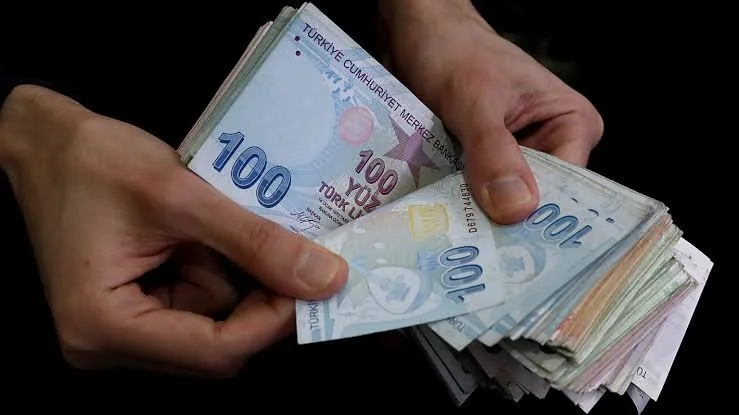 YAŞLI VE ENGELLİ AYLIKLARI HESAPLARA YATIYOR