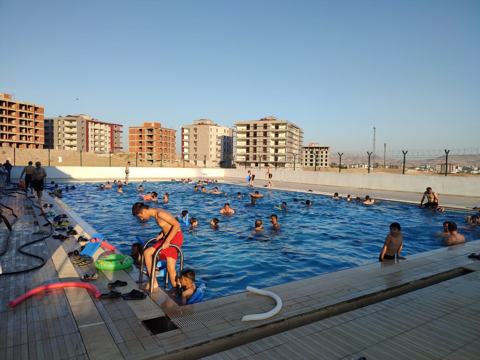 BASINA YÜZME MOLASI