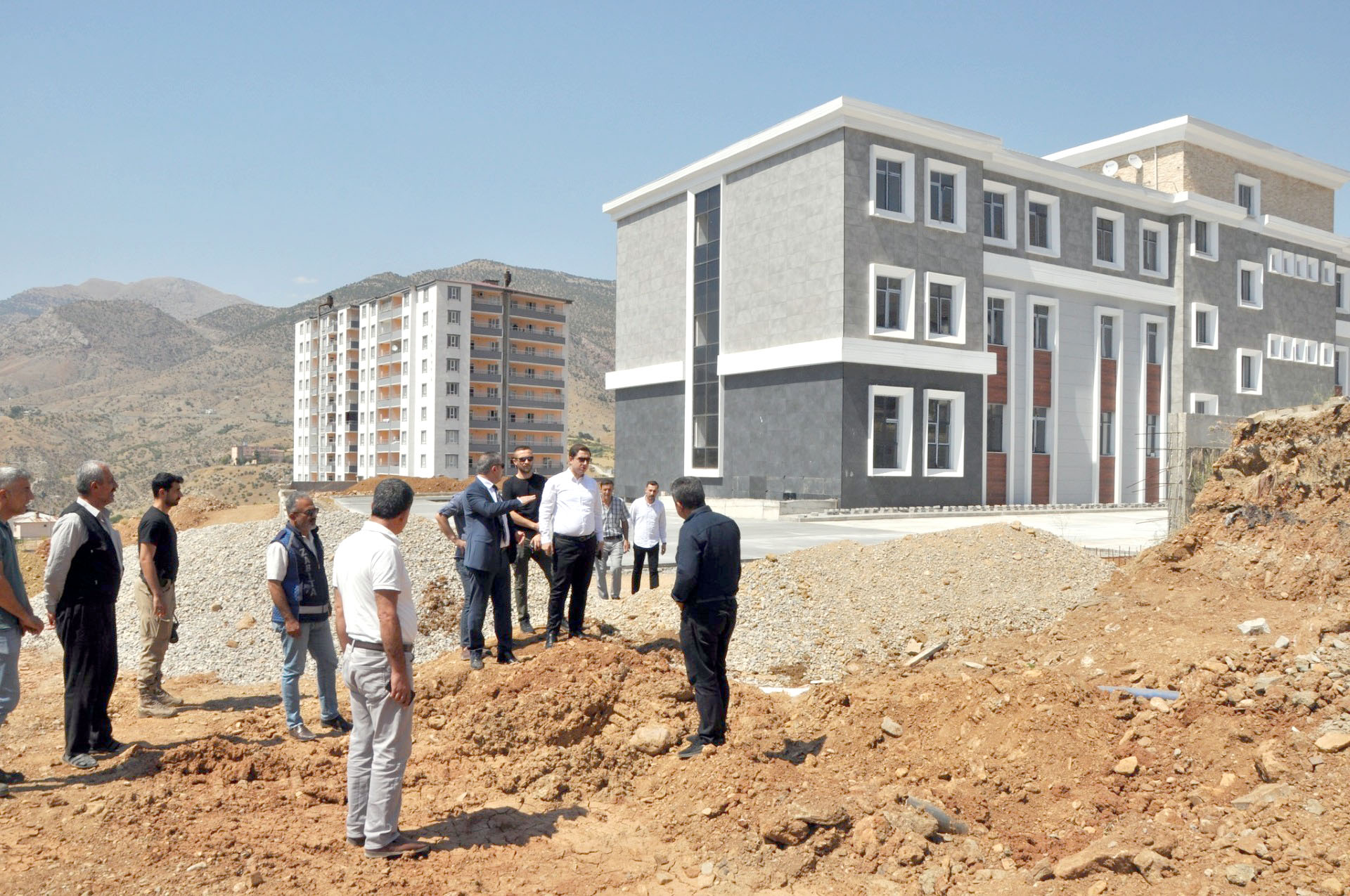 ÇALIŞMALARINI YERİNDE İNCELEDİLER