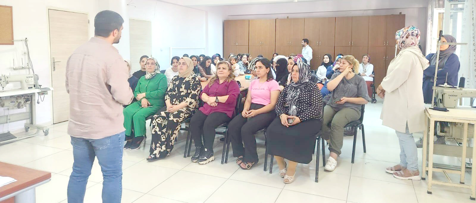 ÇATOM KURSİYERLERİNE EBEVEYNLİK EĞİTİMİ VERİLDİ